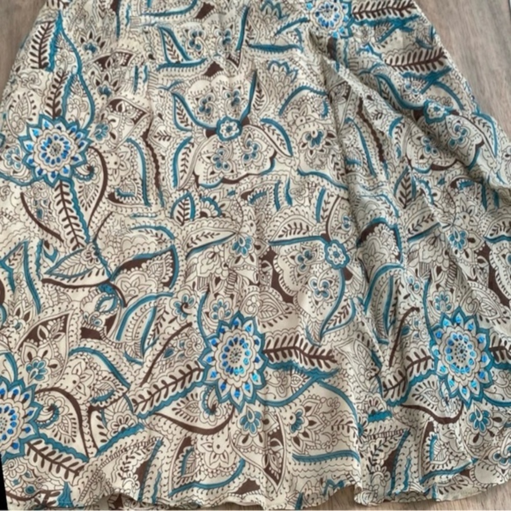 Ann Taylor LOFT NWOT Skirt - Silk, Beautiful Sequence Floral & Lined - 12